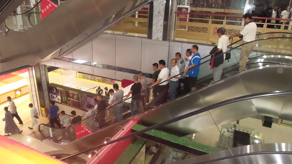 佛教協(xié)會(huì)來(lái)本店參觀8